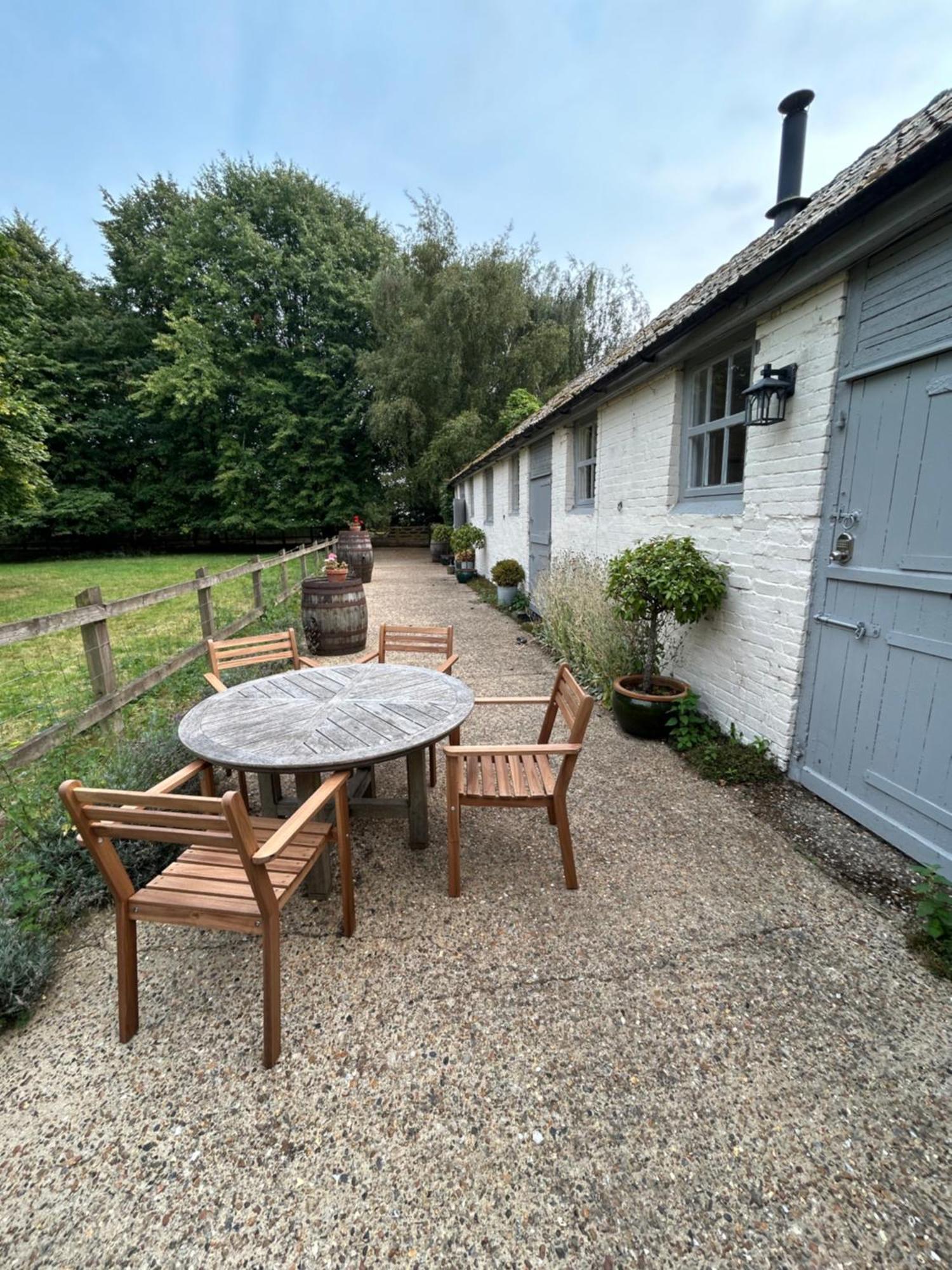 *New* Hartest Vineyard 2 Bed Cottage With Parking المظهر الخارجي الصورة